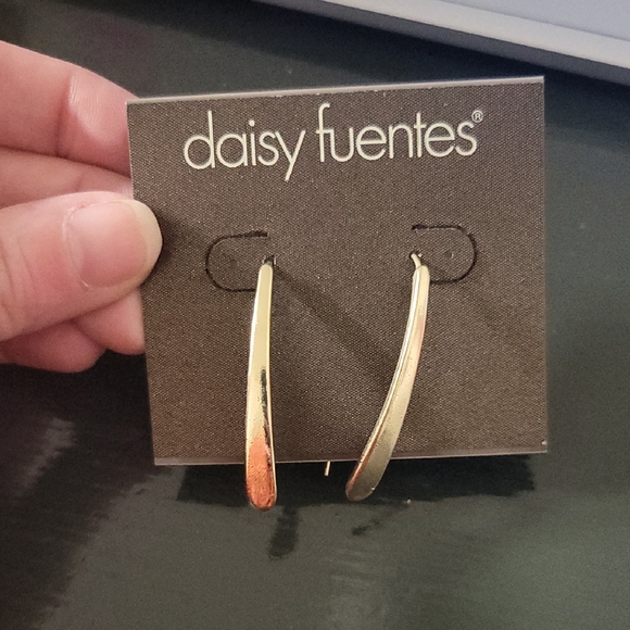 Daisy Fuentes Jewelry - Daisy Fuentes Gold Hoop Earrings